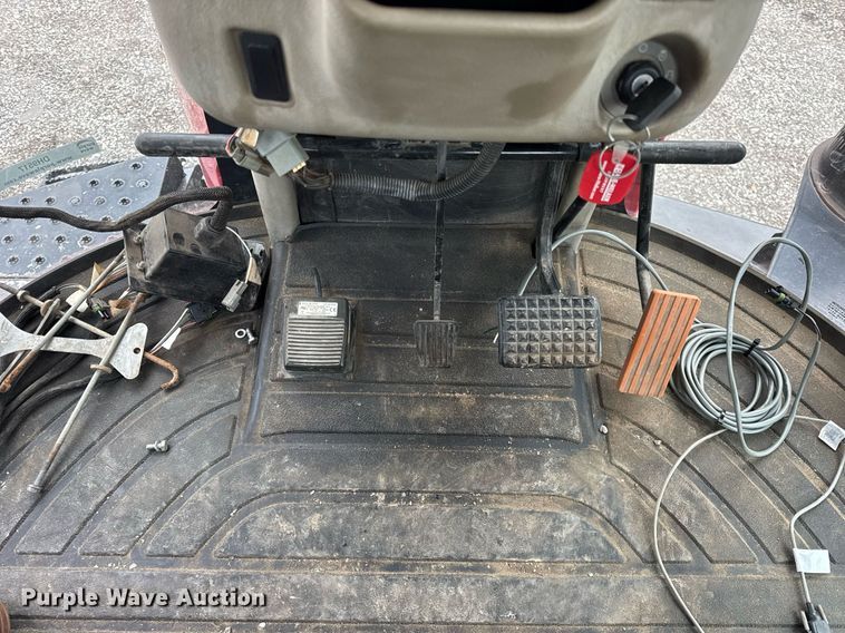 image for item DH9517 2010 Case IH  3020 Titan  sprayer