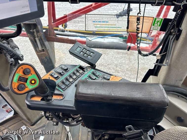 image for item DH9517 2010 Case IH  3020 Titan  sprayer