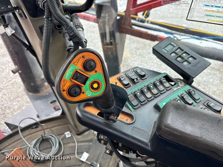 image for item DH9517 2010 Case IH  3020 Titan  sprayer