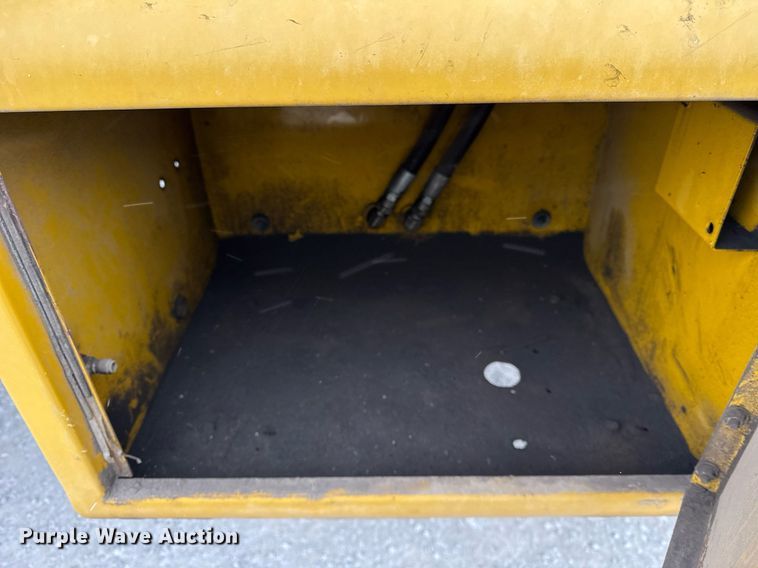 image for item DH9562 2009 TerraGator 9203 sprayer