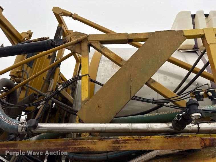 image for item DH9562 2009 TerraGator 9203 sprayer