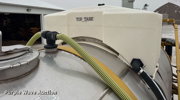 image for item DH9562 2009 TerraGator 9203 sprayer