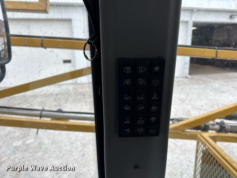 image for item DH9562 2009 TerraGator 9203 sprayer