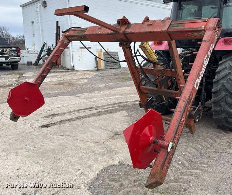 image for item DM5503 DewEze hay bale unroller