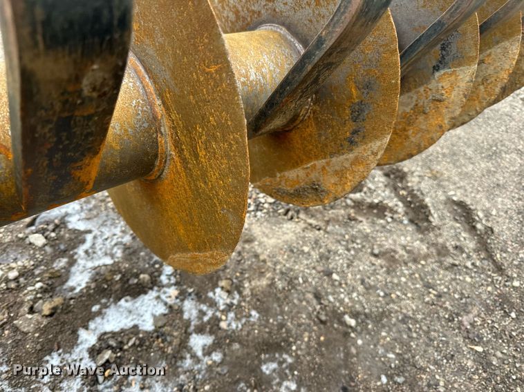 image for item DN0884 John Deere 714 disk ripper