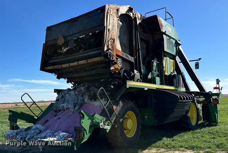 image for item DP6054 2019 John Deere CP690 RWA cotton picker