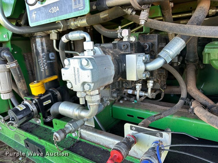 image for item DP6054 2019 John Deere CP690 RWA cotton picker