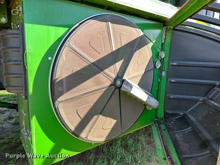 image for item DP6054 2019 John Deere CP690 RWA cotton picker