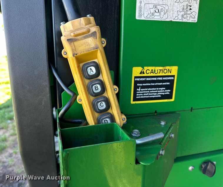 image for item DP6054 2019 John Deere CP690 RWA cotton picker