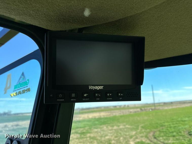 image for item DP6054 2019 John Deere CP690 RWA cotton picker