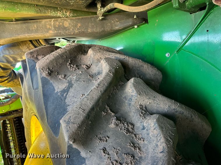 image for item DP6054 2019 John Deere CP690 RWA cotton picker