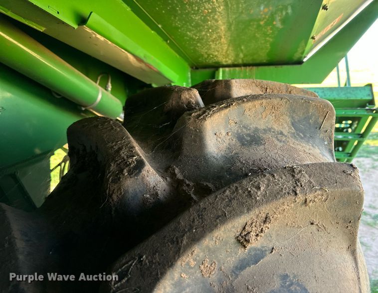 image for item DP6054 2019 John Deere CP690 RWA cotton picker