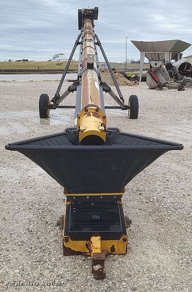 image for item DQ3846 Convey-All conveyor