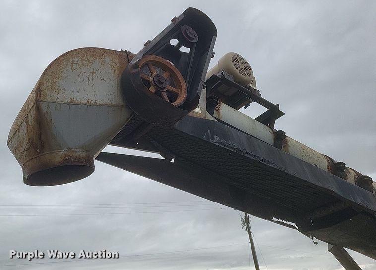 image for item DQ3846 Convey-All conveyor