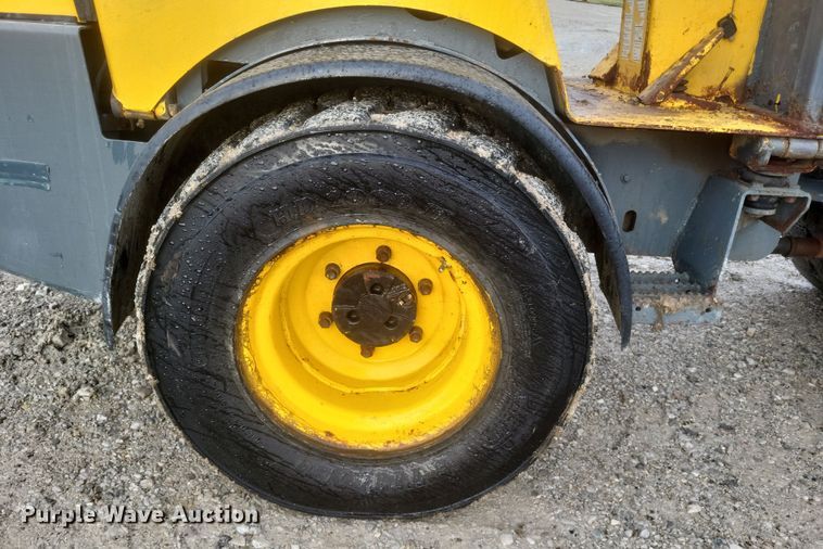 image for item DQ3848 Gehl 540 wheel loader
