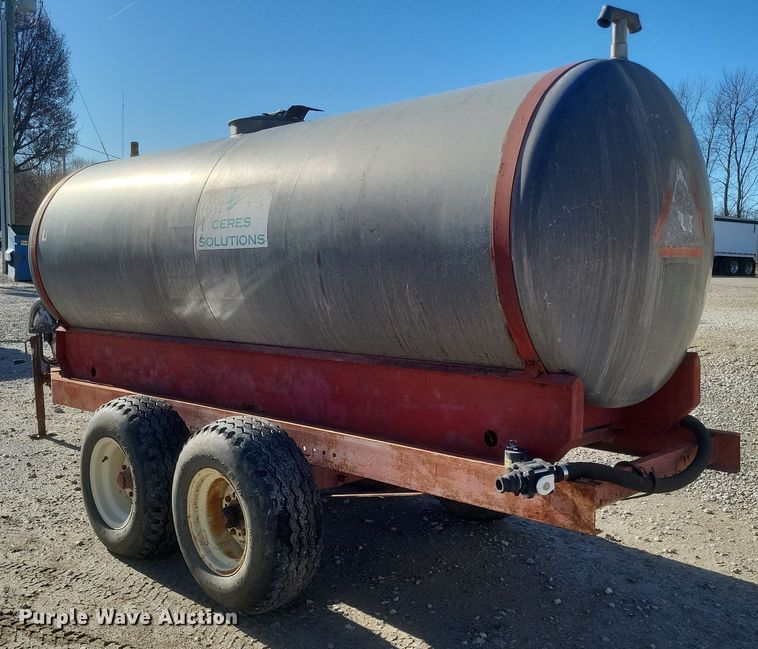 image for item DQ3849 Tank trailer