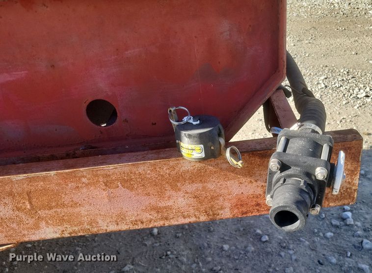 image for item DQ3849 Tank trailer