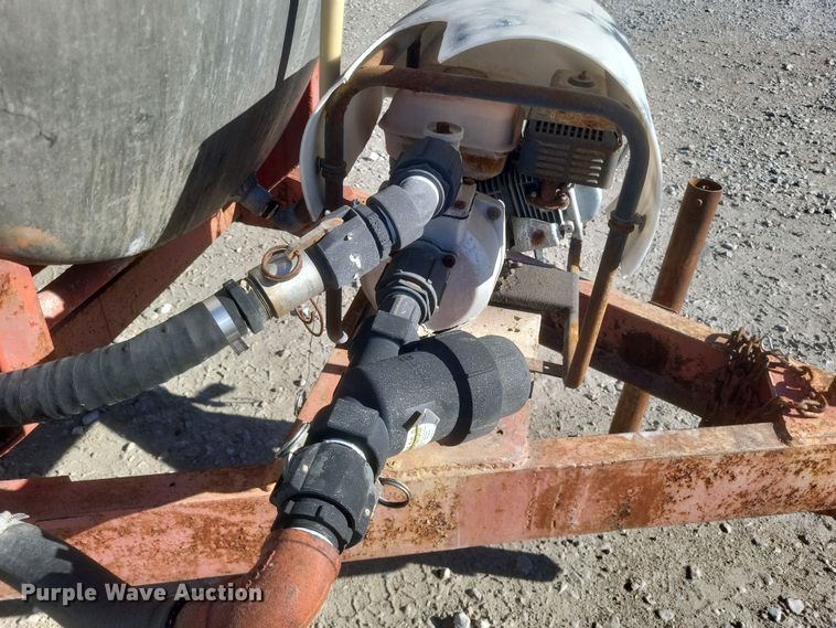 image for item DQ3849 Tank trailer