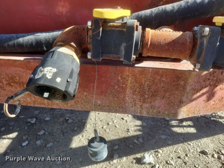 image for item DQ3849 Tank trailer