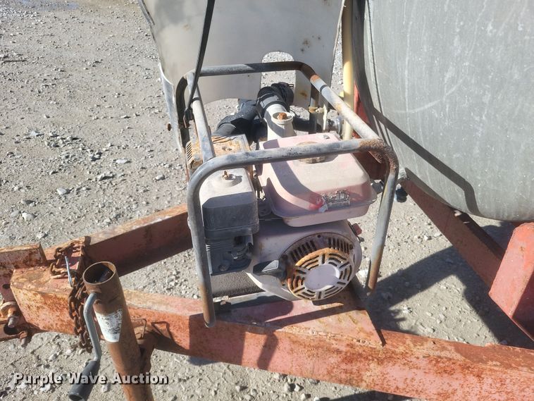 image for item DQ3849 Tank trailer