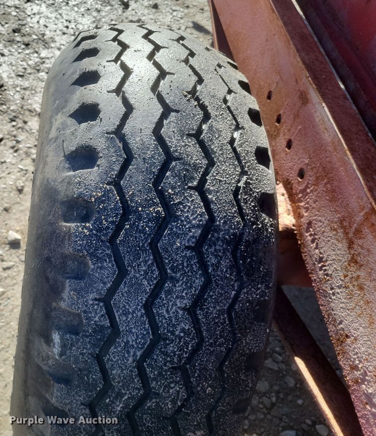 image for item DQ3849 Tank trailer