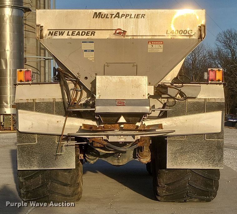 image for item DQ3863 2010 Case IH Titan 4520 spreader