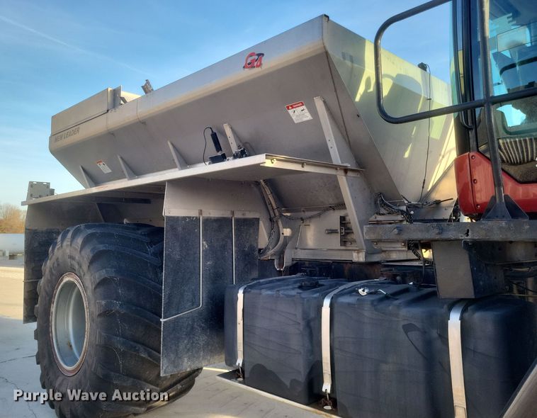 image for item DQ3863 2010 Case IH Titan 4520 spreader