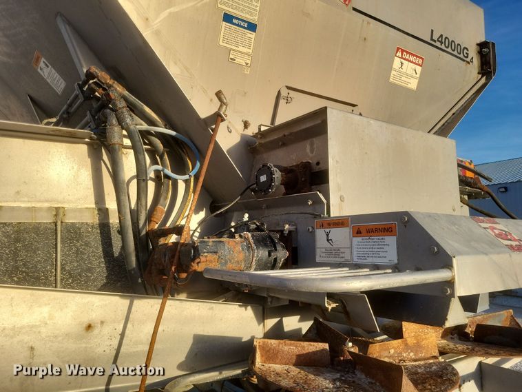 image for item DQ3863 2010 Case IH Titan 4520 spreader