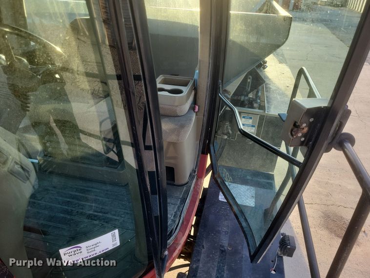 image for item DQ3863 2010 Case IH Titan 4520 spreader