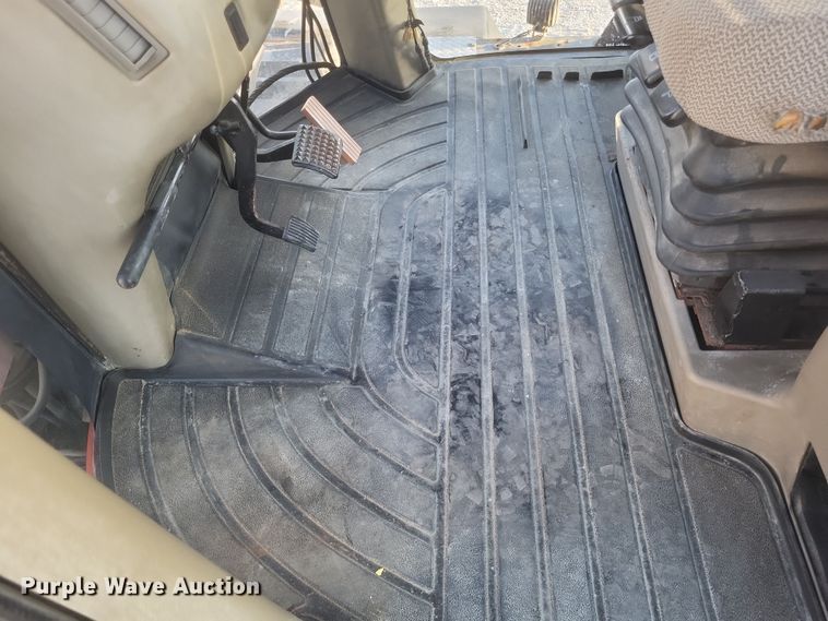 image for item DQ3863 2010 Case IH Titan 4520 spreader