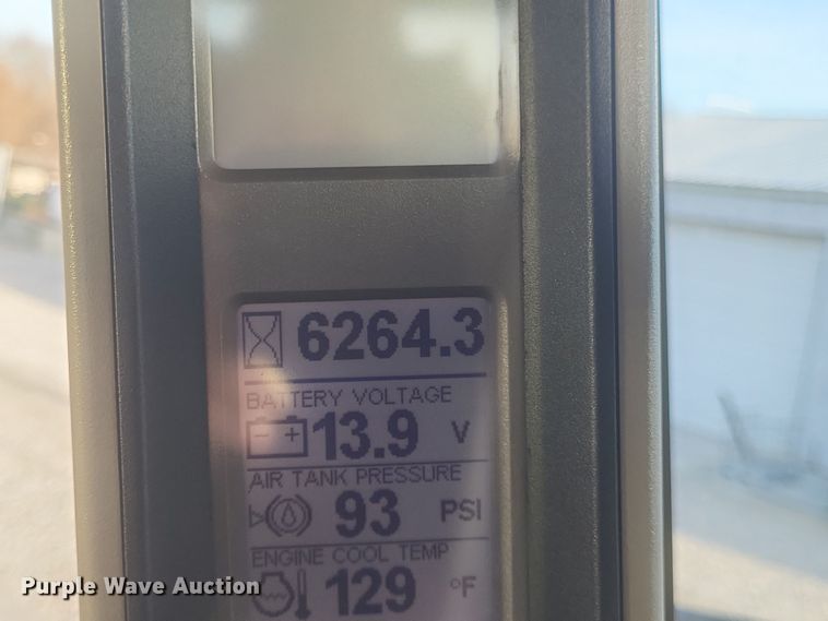 image for item DQ3863 2010 Case IH Titan 4520 spreader