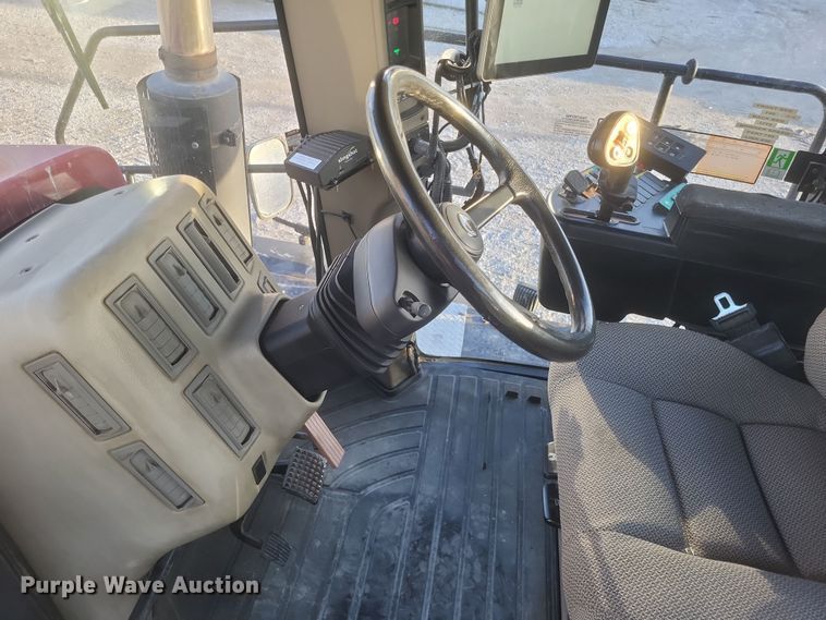 image for item DQ3863 2010 Case IH Titan 4520 spreader