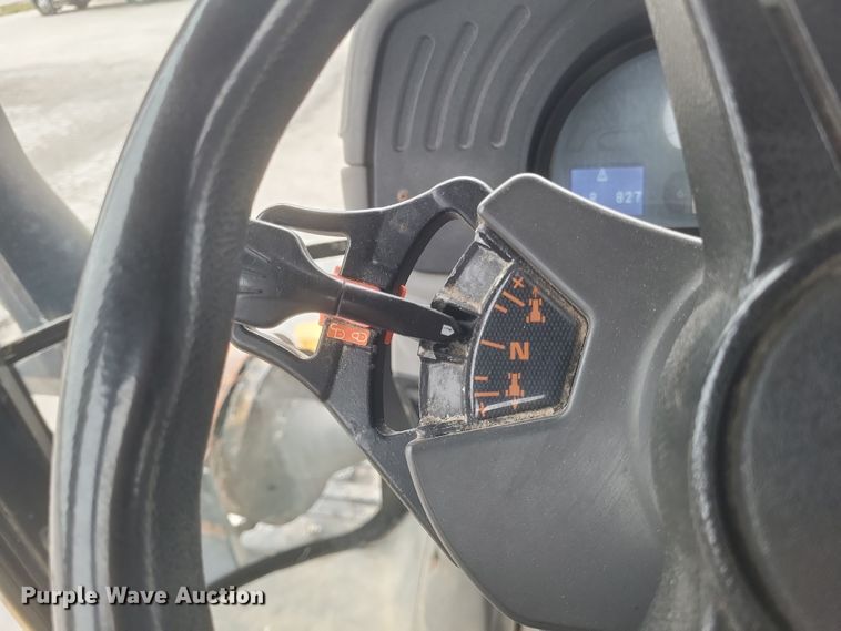 image for item DQ3869 2011 TerraGator 8303 spreader