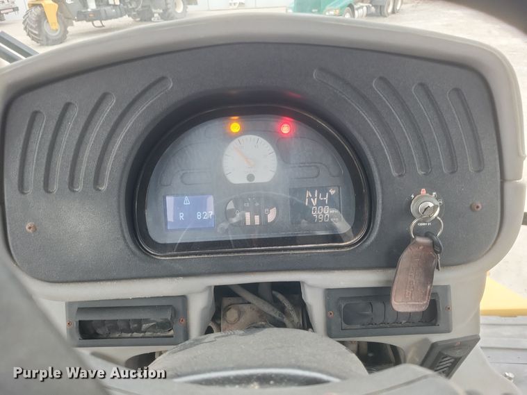 image for item DQ3869 2011 TerraGator 8303 spreader