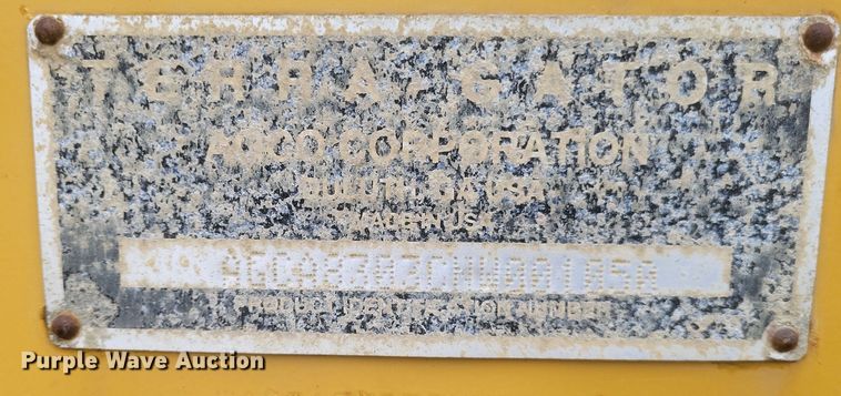 image for item DQ3869 2011 TerraGator 8303 spreader