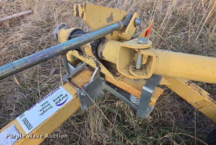 image for item DQ5353 1998 Vermeer WR22 hay rake