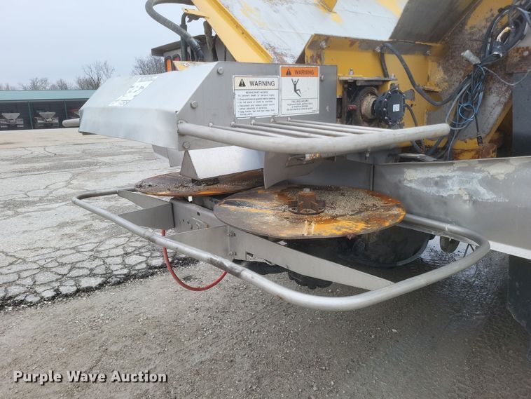 image for item DS5175 2014 TerraGator 8300 spreader