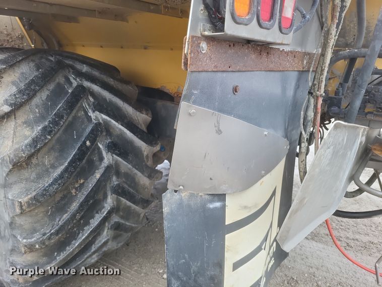 image for item DS5175 2014 TerraGator 8300 spreader