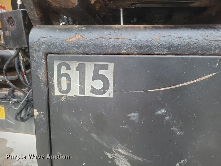 image for item DS5175 2014 TerraGator 8300 spreader