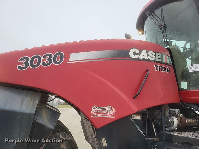 image for item DS5177 2012 Case IH Titan 3030  spreader