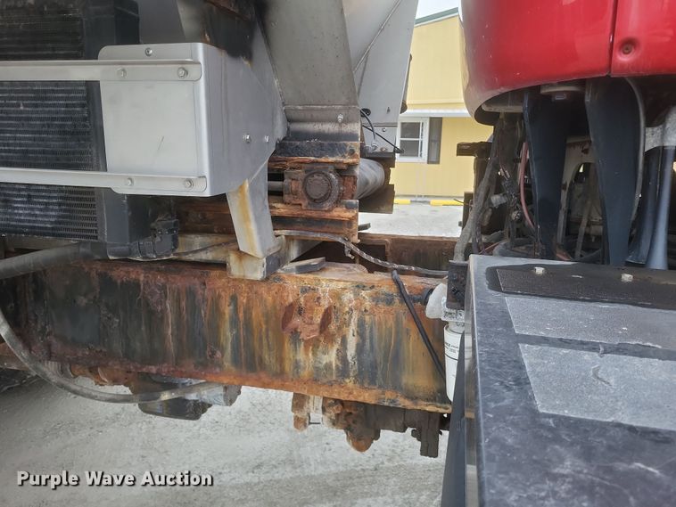 image for item DS5177 2012 Case IH Titan 3030  spreader