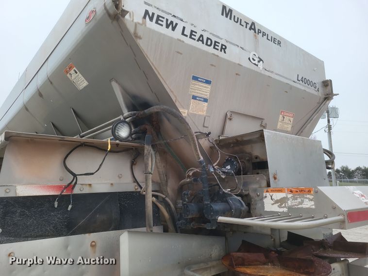 image for item DS5177 2012 Case IH Titan 3030  spreader