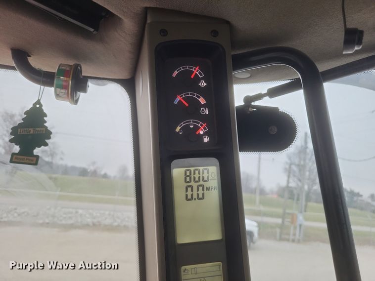 image for item DS5177 2012 Case IH Titan 3030  spreader