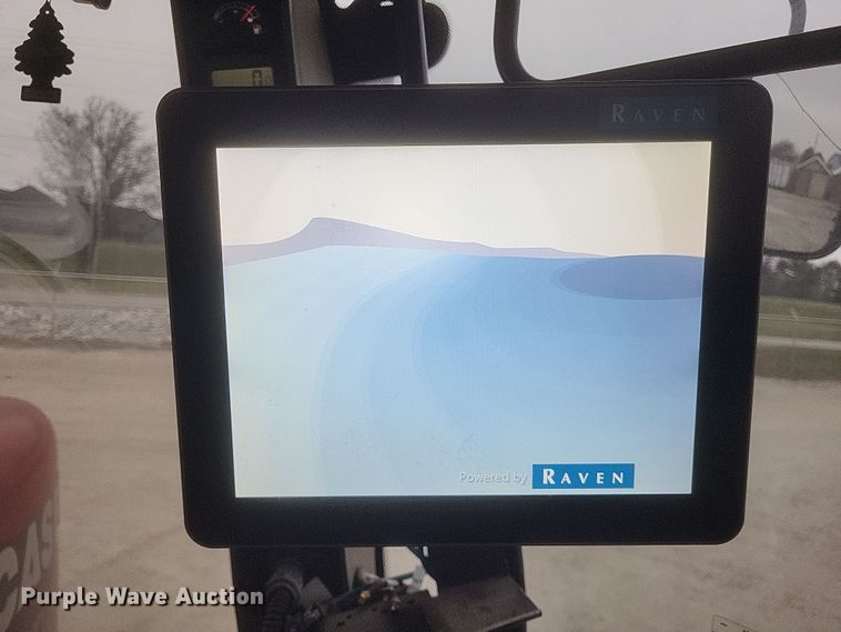 image for item DS5177 2012 Case IH Titan 3030  spreader