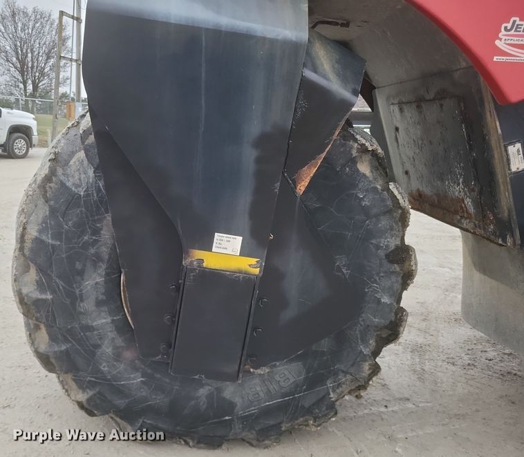 image for item DS5177 2012 Case IH Titan 3030  spreader