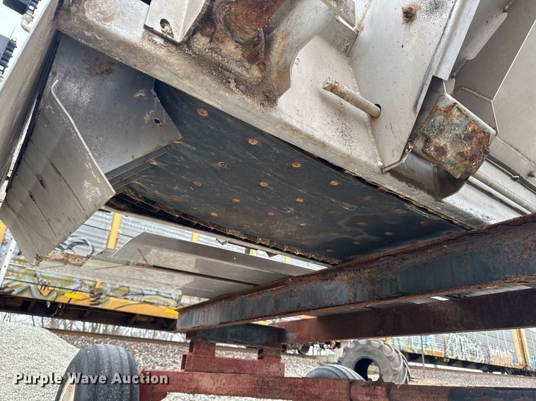 image for item DW2447 New Leader Multapplier-7 spreader