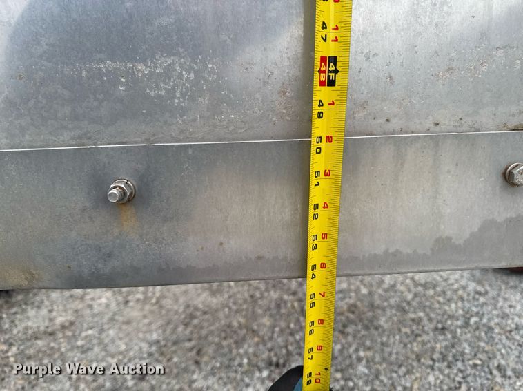 image for item DW2447 New Leader Multapplier-7 spreader