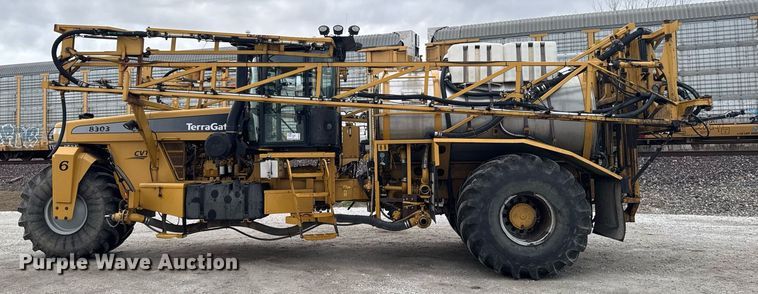 image for item DW2448 2011 TerraGator 8303 sprayer