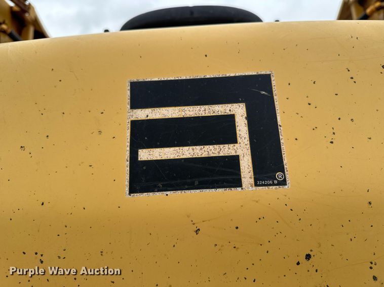 image for item DW2448 2011 TerraGator 8303 sprayer