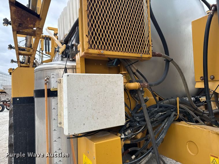 image for item DW2448 2011 TerraGator 8303 sprayer